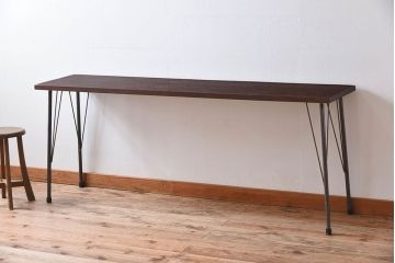  天板一枚板!古材をリメイクした鉄脚テーブル(2)