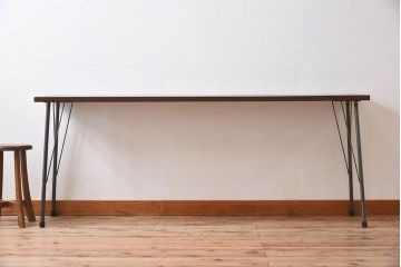  天板一枚板!古材をリメイクした鉄脚テーブル(2)
