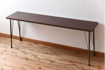  天板一枚板!古材をリメイクした鉄脚テーブル(2)