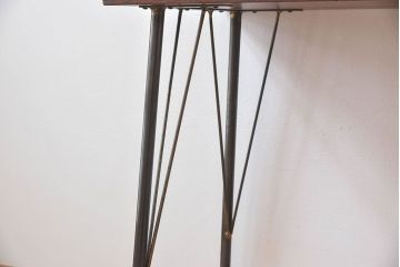  天板一枚板!古材をリメイクした鉄脚テーブル(2)