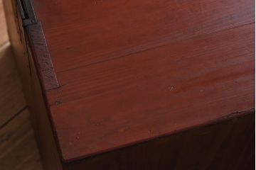 アンティーク家具　和製アンティーク　漆塗り!前面欅材の時代箪笥ローボード(3)