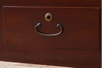 アンティーク家具　和製アンティーク　漆塗り!前面欅材の時代箪笥ローボード(3)