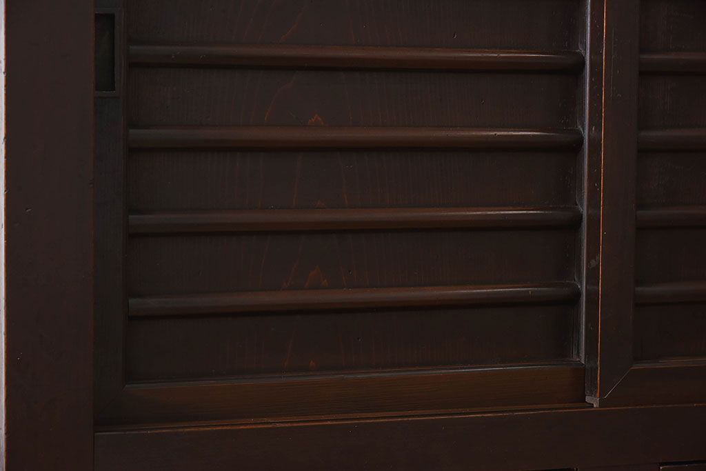 アンティーク家具　古民具・骨董　三尺　明治大正期　重厚な鉄脚付き!水屋箪笥サイドボード(1)