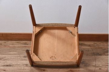北欧家具　ビンテージ　スウェーデンTROEDS製　チーク材のチェア(ダイニングチェア)(2)