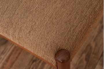 ヴィンテージ家具　北欧ビンテージ　スウェーデンTROEDS製　チーク材のチェア(ダイニングチェア)(2)