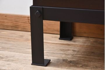 アンティーク家具　【H様購入分】古民具・骨董　三尺　明治大正期　重厚な鉄脚付き!水屋箪笥サイドボード(2)