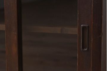 アンティーク家具　大正期　古い檜材の小ぶりでシンプルなアンティーク収納棚