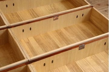 中古　岩谷堂箪笥　別注　白鳥2号総抽(衣装箪笥)(定価約65万円)