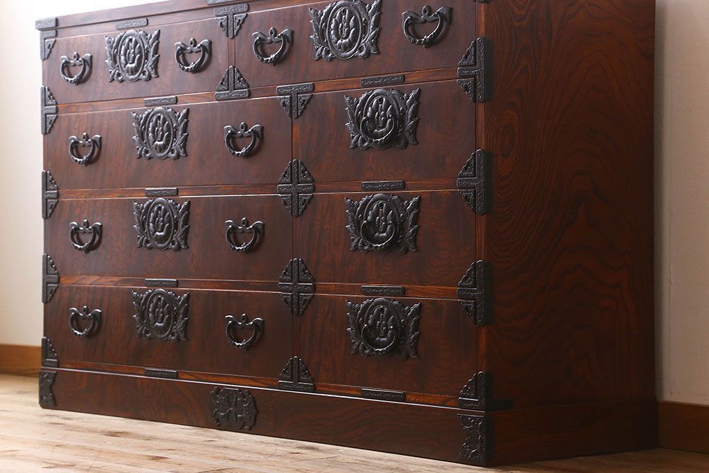 中古　岩谷堂箪笥　別注　白鳥2号総抽(衣装箪笥)(定価約65万円)