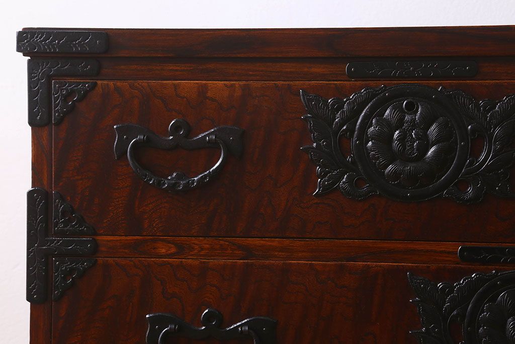 中古　岩谷堂箪笥　別注　白鳥2号総抽(衣装箪笥)(定価約65万円)