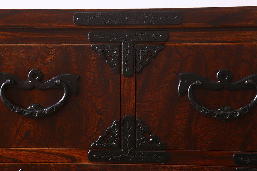 中古　岩谷堂箪笥　別注　白鳥2号総抽(衣装箪笥)(定価約65万円)