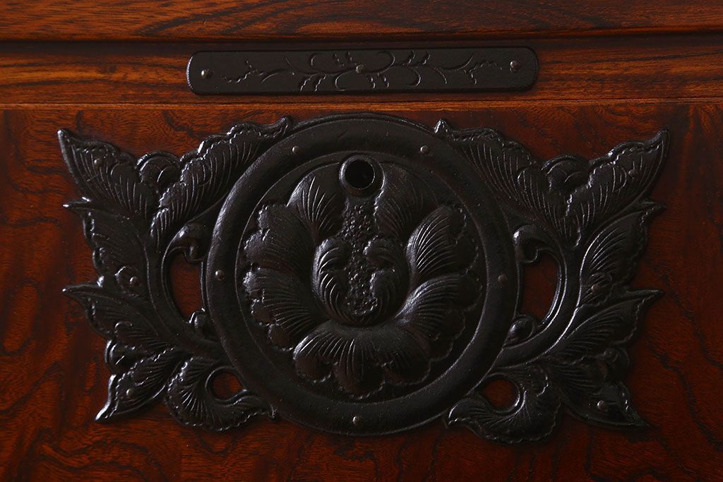 中古　岩谷堂箪笥　別注　白鳥2号総抽(衣装箪笥)(定価約65万円)