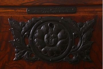 中古　岩谷堂箪笥　別注　白鳥2号総抽(衣装箪笥)(定価約65万円)