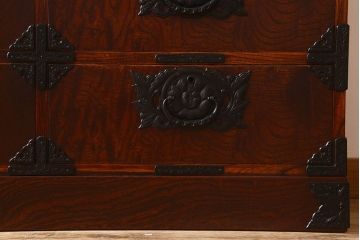 中古　岩谷堂箪笥　別注　白鳥2号総抽(衣装箪笥)(定価約65万円)