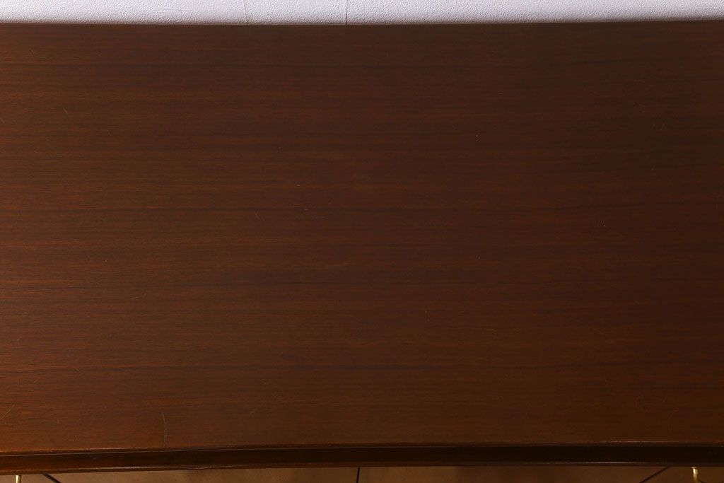 ヴィンテージ家具　G-PLAN　北欧ビンテージ　BBシリーズ　サイドボード(サイドキャビネット)(3)