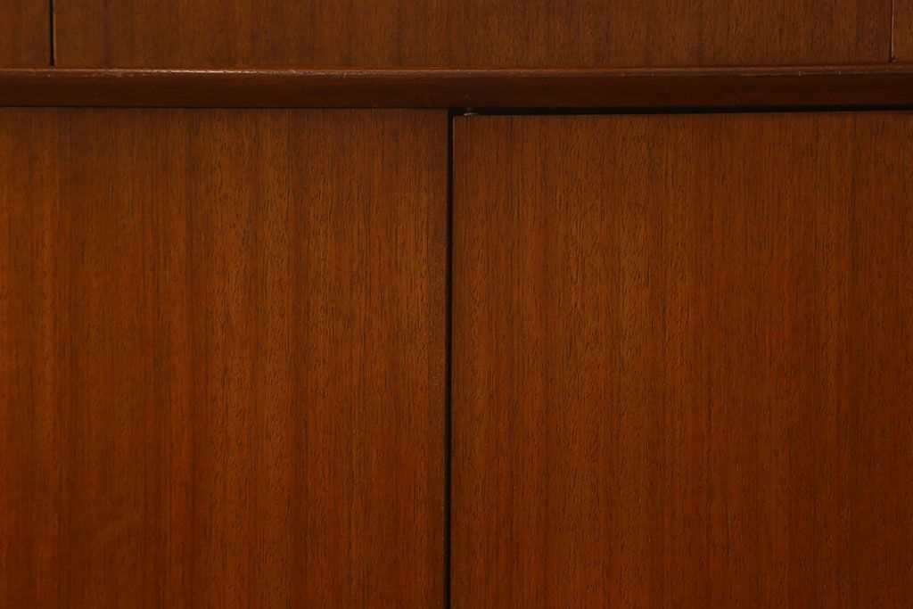 ヴィンテージ家具　G-PLAN　北欧ビンテージ　BBシリーズ　サイドボード(サイドキャビネット)(3)