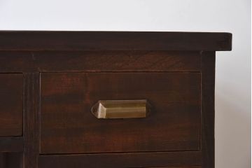 アンティーク家具　古いカバ材の大ぶりなアンティーク両袖机(デスク)