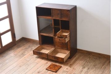 アンティーク家具　 玉杢　タモ材製!上質なアンティーク茶箪笥