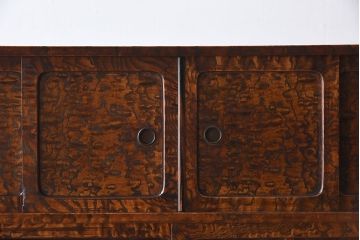アンティーク家具　 玉杢　タモ材製!上質なアンティーク茶箪笥