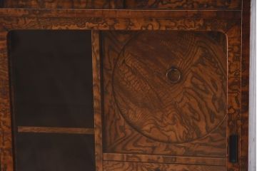 アンティーク家具　 玉杢　タモ材製!上質なアンティーク茶箪笥