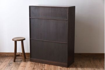 アンティーク家具　 玉杢　タモ材製!上質なアンティーク茶箪笥