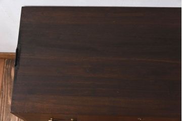 アンティーク家具　鉄脚付き!味のある古い桐材製の箪笥ローボード(衣装箪笥)