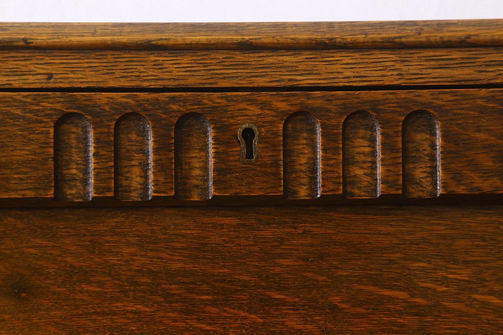 英国アンティーク家具　ビューローブックケース　オーク材