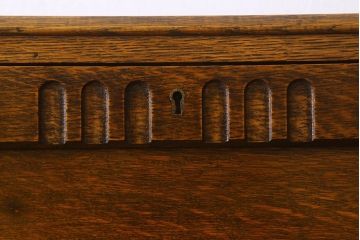 英国アンティーク家具　ビューローブックケース　オーク材