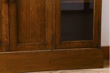 英国アンティーク家具　ビューローブックケース　オーク材