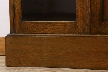 英国アンティーク家具　ビューローブックケース　オーク材