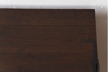 アンティーク家具　味のある古い桐材製の箪笥ローボード(衣装箪笥)