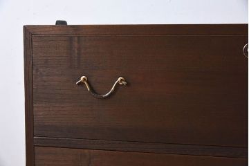 アンティーク家具　味のある古い桐材製の箪笥ローボード(衣装箪笥)