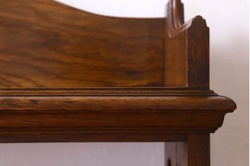 アンティーク家具　イギリスアンティーク　おしゃれなブックシェルフ オーク材