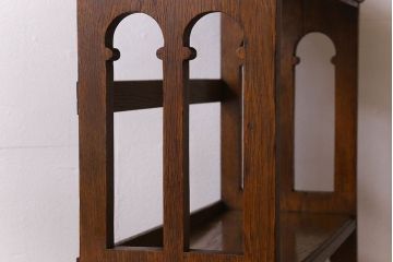 アンティーク家具　イギリスアンティーク　おしゃれなブックシェルフ オーク材