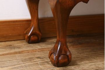 アンティーク家具　ベロア貼り!イギリスアンティークの猫脚キャビネット マホガニー材