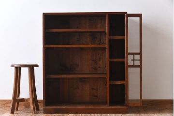 アンティーク家具　古い木のガラス引き戸収納棚　和製アンティーク