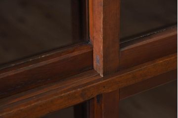 アンティーク家具　古い木のガラス引き戸収納棚　和製アンティーク