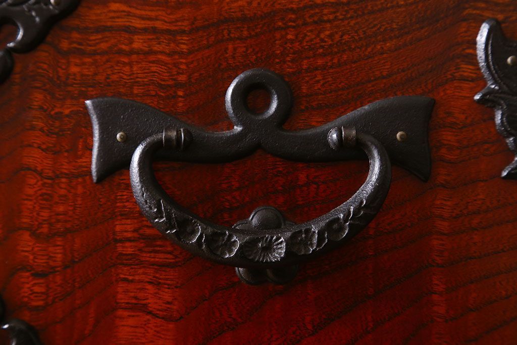 中古 伝統民芸家具 岩谷堂 衣装箪笥(2)