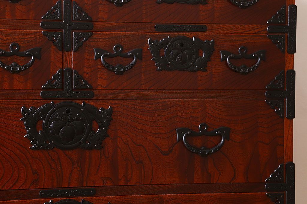 中古 伝統民芸家具 岩谷堂 衣装箪笥(2)