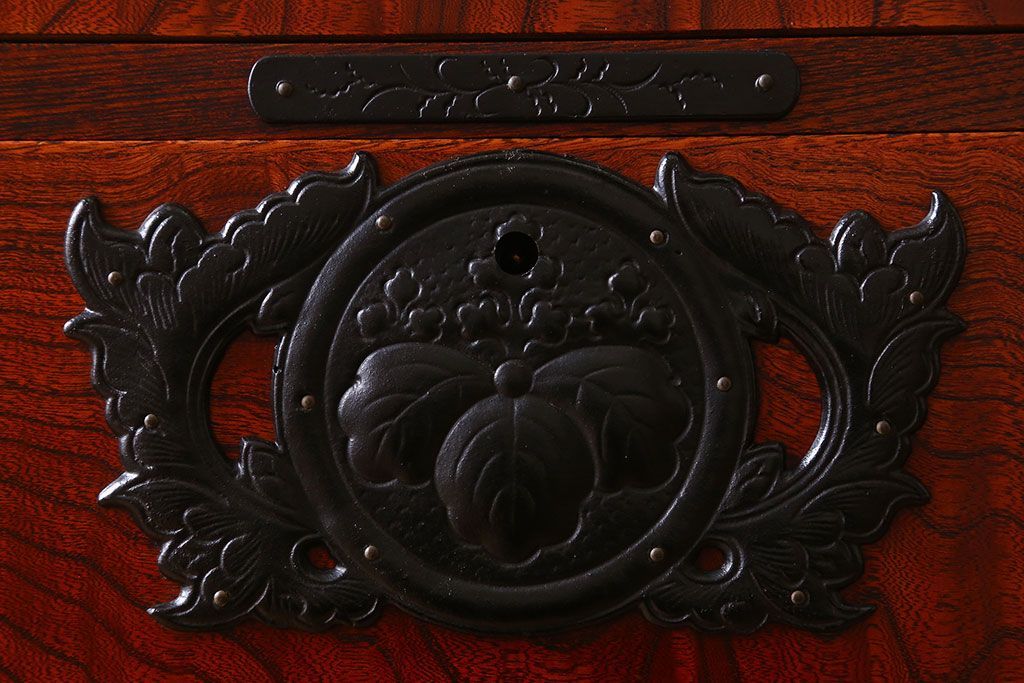 中古 伝統民芸家具 岩谷堂 衣装箪笥(2)