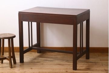 レトロ家具　昭和レトロ　引き出し2杯付き!古い平机(テーブル)(2)