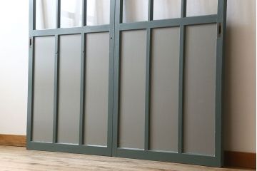 くすんだグリーン×グレーペイント!おしゃれなガラス戸2枚セット