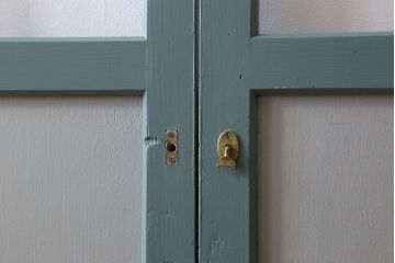 くすんだグリーン×グレーペイント!おしゃれなガラス戸2枚セット