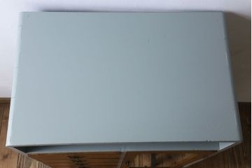 アンティーク家具　7杯引き出し付き!和製アンティークのペイント収納棚(戸棚)