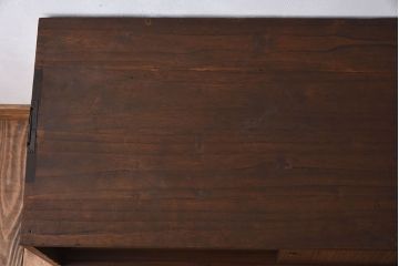 アンティーク家具　総桐材製!シンプルな鉄脚付きローボード