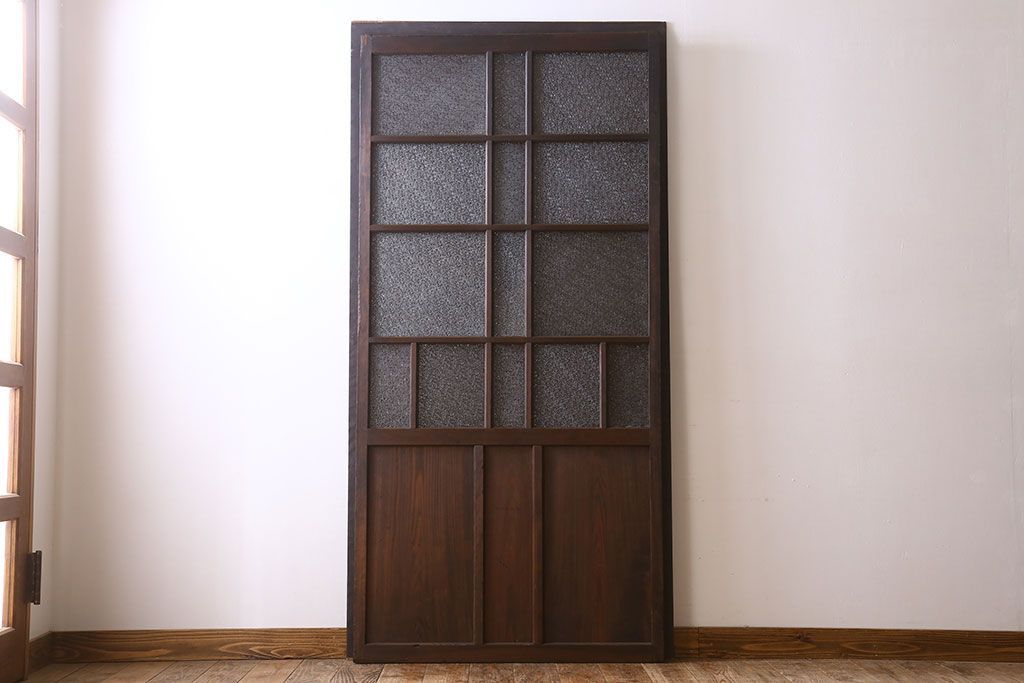 和製アンティーク　ダイヤガラス入り!おしゃれなデザインのガラス戸