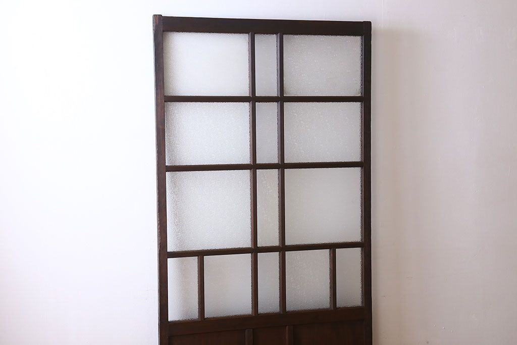 和製アンティーク　ダイヤガラス入り!おしゃれなデザインのガラス戸