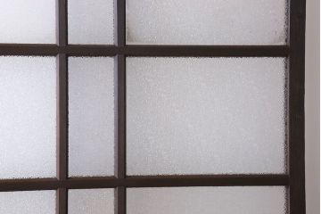 和製アンティーク　ダイヤガラス入り!おしゃれなデザインのガラス戸