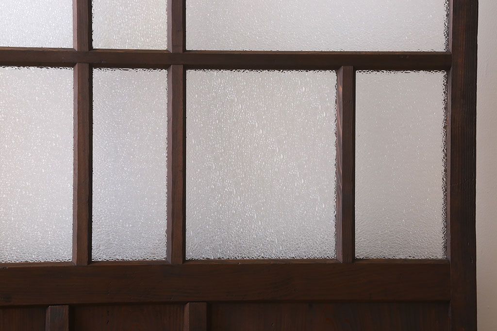 和製アンティーク　ダイヤガラス入り!おしゃれなデザインのガラス戸