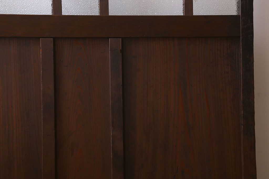 和製アンティーク　ダイヤガラス入り!おしゃれなデザインのガラス戸